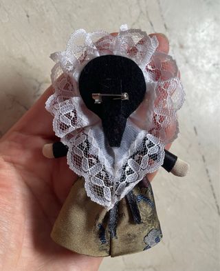 Broche muñeca Alicantina