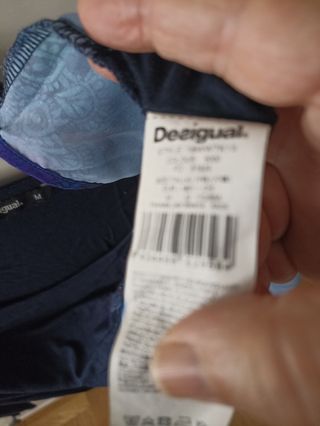 Camiseta de manga larga de mujer de Desi