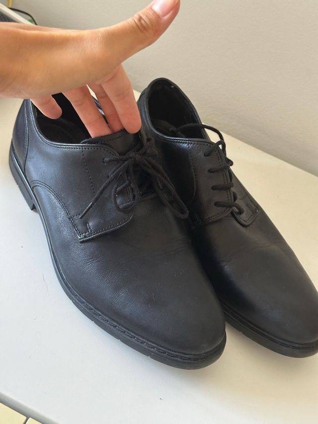 Zapatos Negros Clark