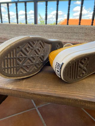 Converse plataforma mostaza