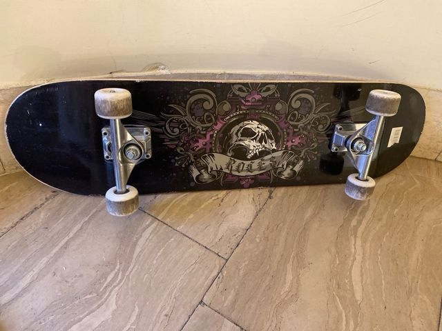 Skateboard e paracolpi