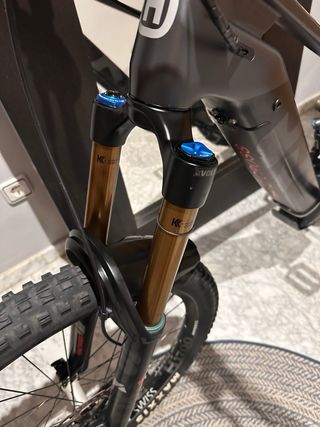 HUSQVARNA HC8 TOPE GAMA
