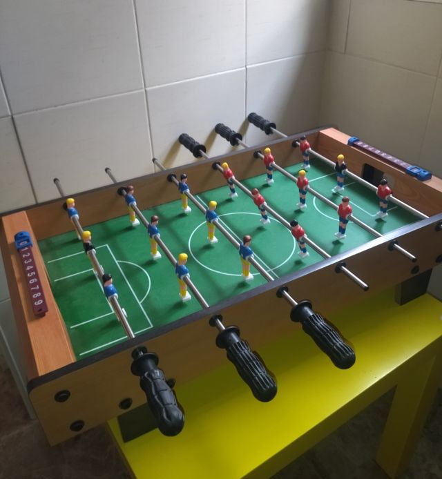 Futbolín de mesa