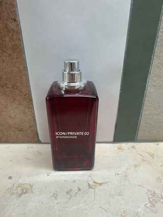 Icon/Private 02 this is gade 50ml EDP