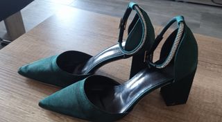Zapatos de tacón verde 