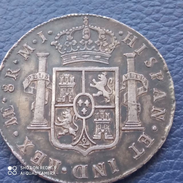 Moneda 8 reales Carlos III