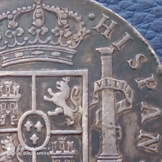 Moneda 8 reales Carlos III