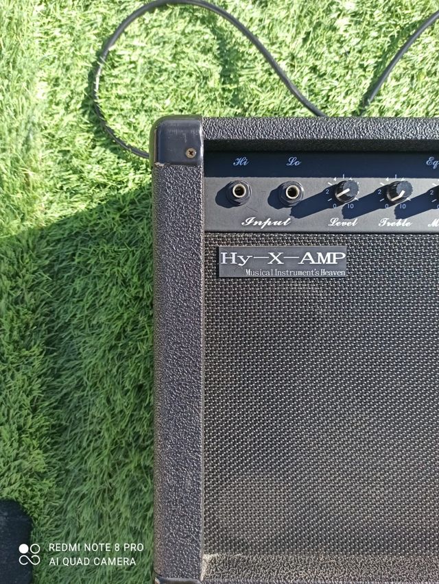 Bajo eléctrico Santander