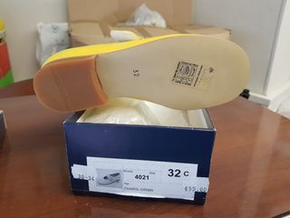 Zapatos niña. Preciosos. 32.
