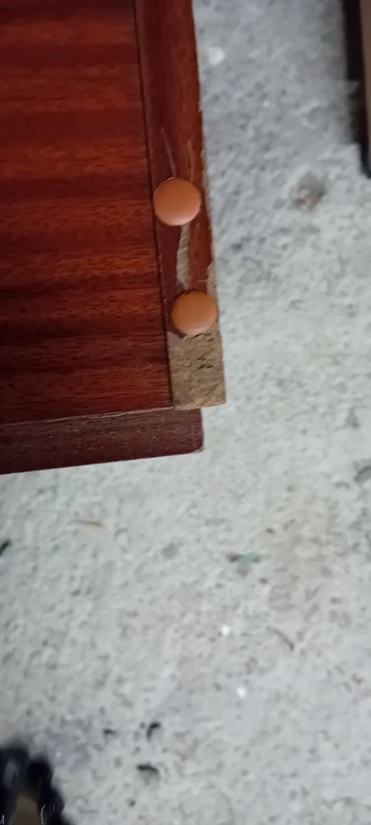 Mesilla de noche o cajonera