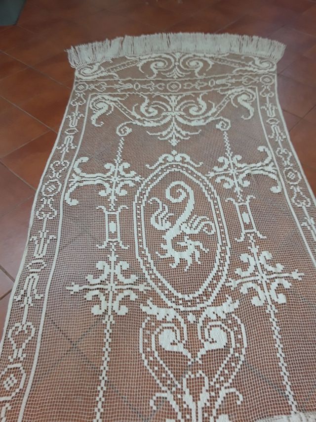 MUITO ANTIGA E ELEGANTE ÇORTINA DO SÉCULO XIX