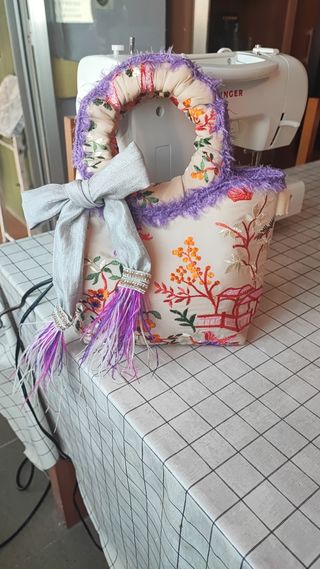 Bolso fiesta y foulard a juego 
