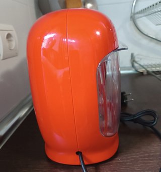 Cafetera Bosh de cápsulas. Nueva con poco uso.