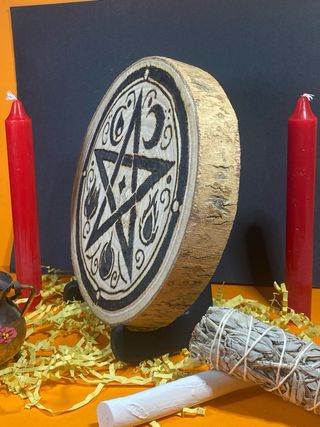 Altare wicca fatto a mano