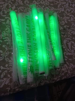 Varitas de espuma con luz LED, fiestas, conciertos