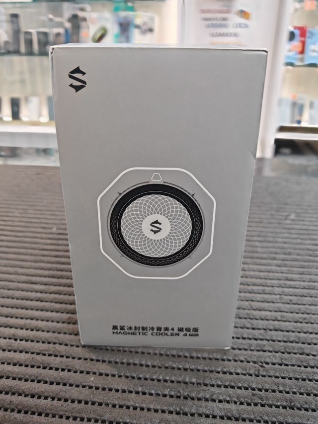 Dispositivo di raffreddamento da gioco Black Shark Mag 4 Pro