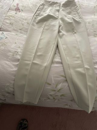 Pantalon tiro alto