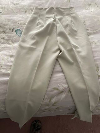 Pantalon tiro alto