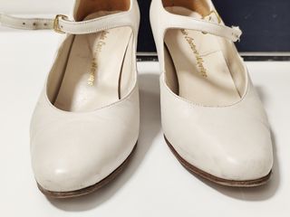 Zapatos de piel con tacón n. 35