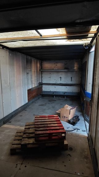 Se vende caja cerrada de camion 
