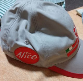 Gorra Luna Rossa Prada