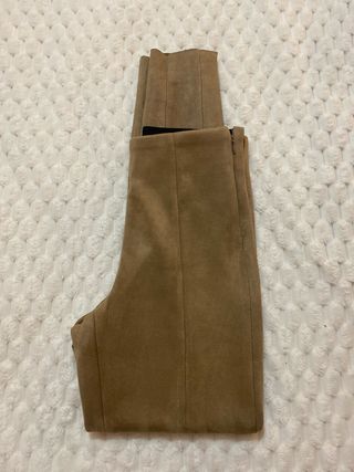 Pantalon terciopelo zara