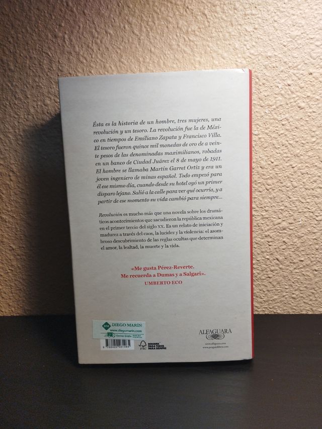 Revolución: Una novela