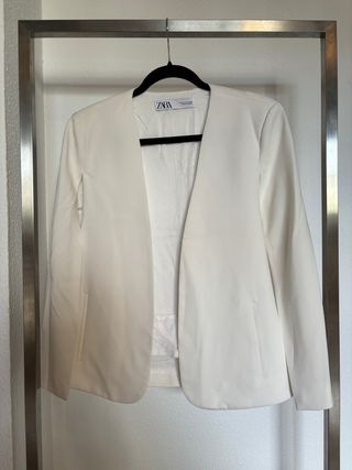 Blazer capa blanca Zara