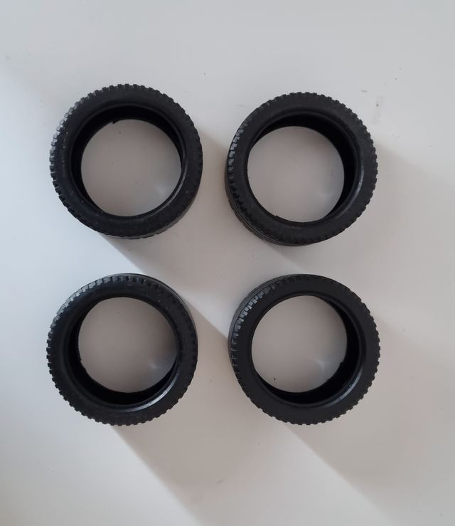 LEGO 42056 TECHNIC Porsche 911 GT3RS Gomme 6139227