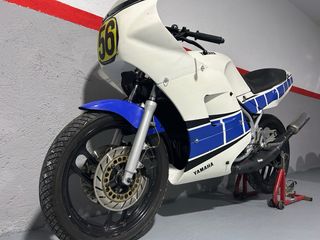 Yamaha RD350 de circuito/carreras
