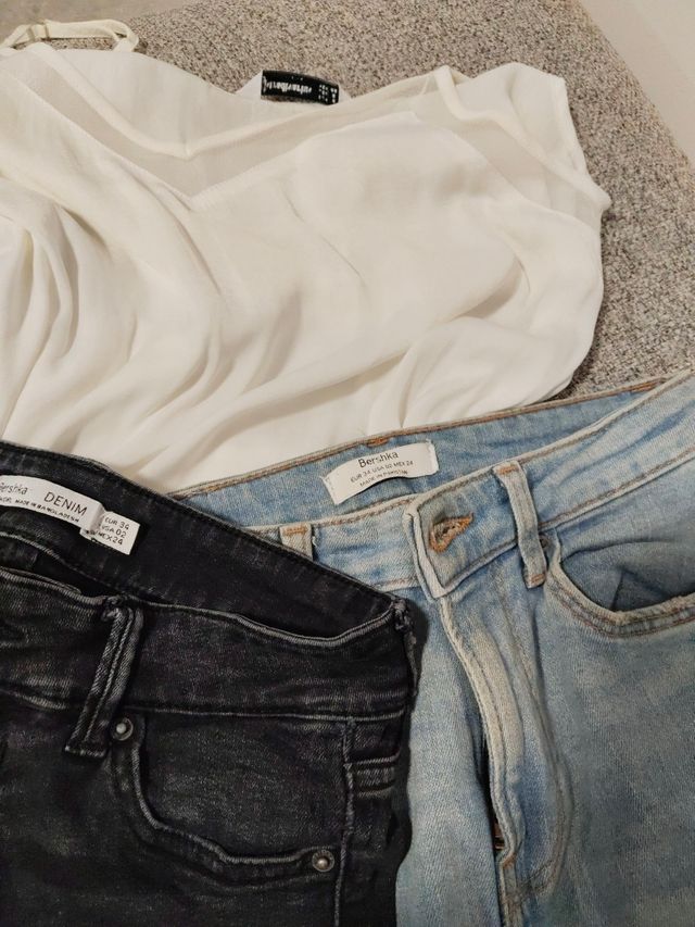 Pantalónes y camiseta