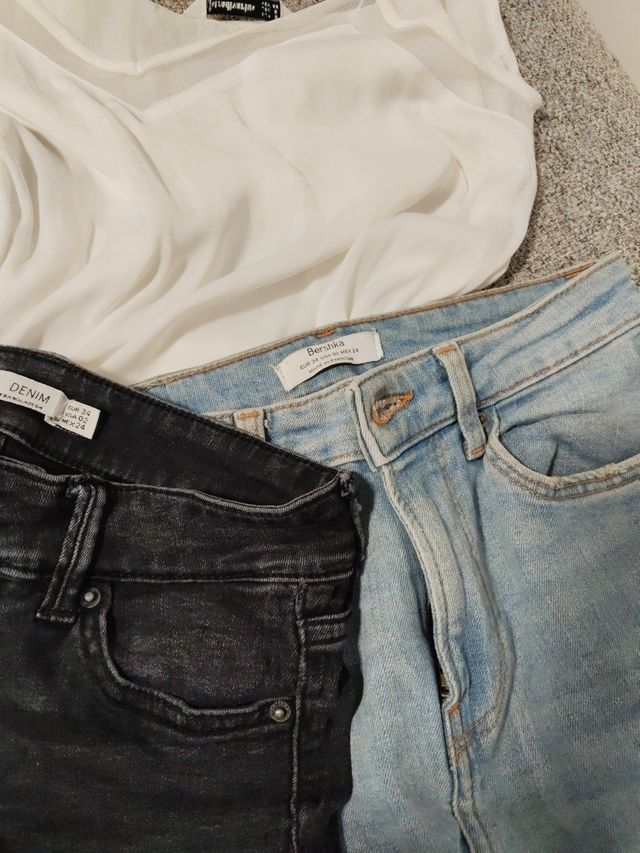 Pantalónes y camiseta