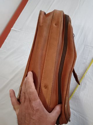 Maleta vintage cuero natural vacuno 