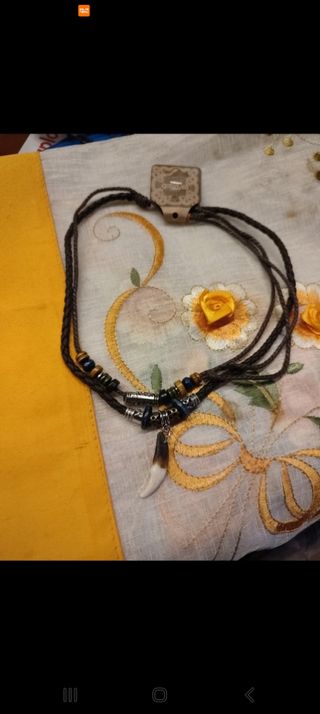 Collana indiana ciondolo dente lupo top