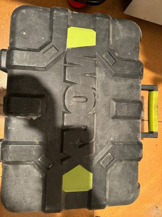 Cargador y baterias Worx para taladro