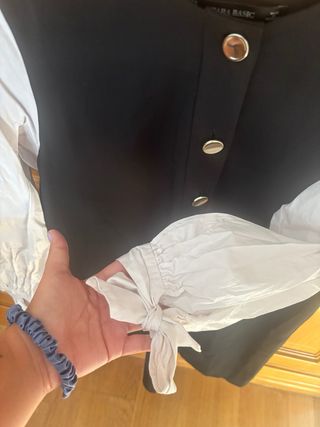 Vestido combinado blanco y negro Zara