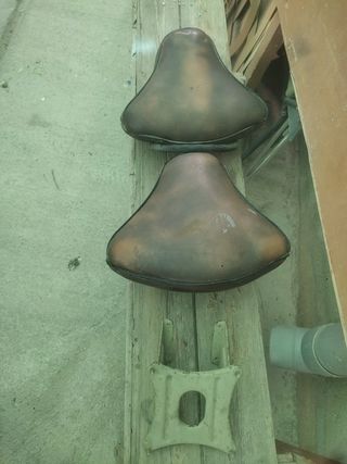 Asientos Lambretta LD soporte rueda