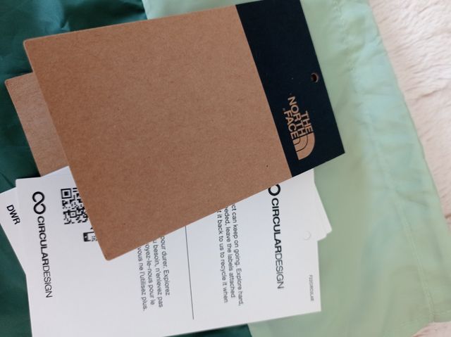 Chaqueta ,cortavientos impermeable