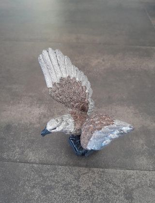 Statuetta aquila in resina di vernice bronzata