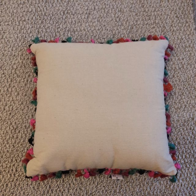 Cojines étnicos nuevos