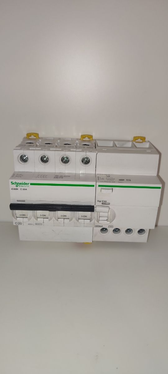 Vigi Schneider 4x20A 300mA