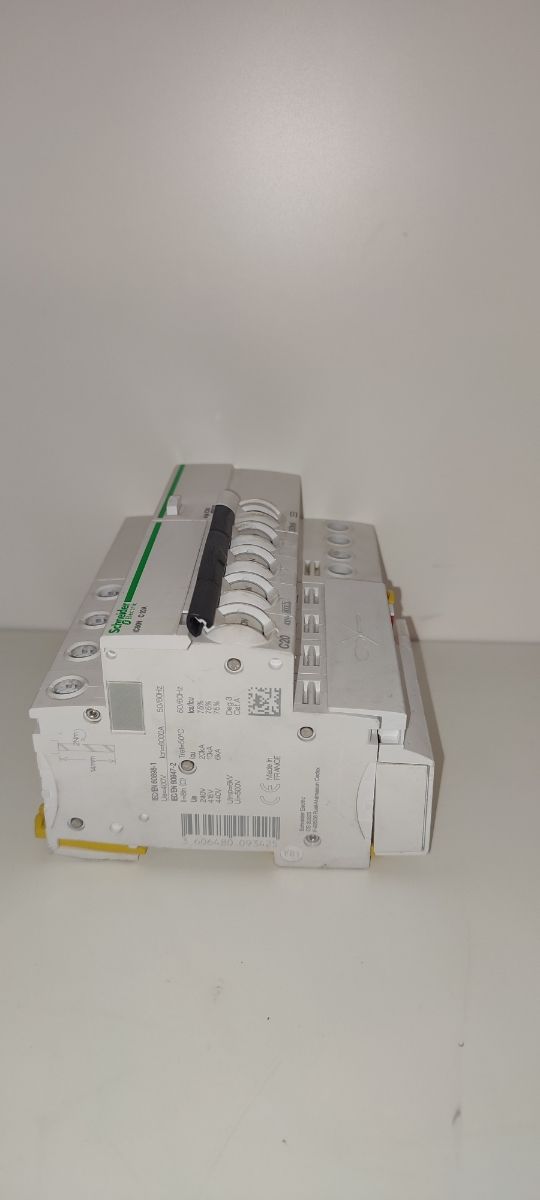 Vigi Schneider 4x20A 300mA