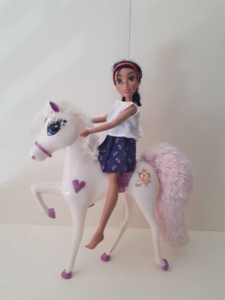 Muñeca Tiny Fantasy y Su Caballo Sebigus