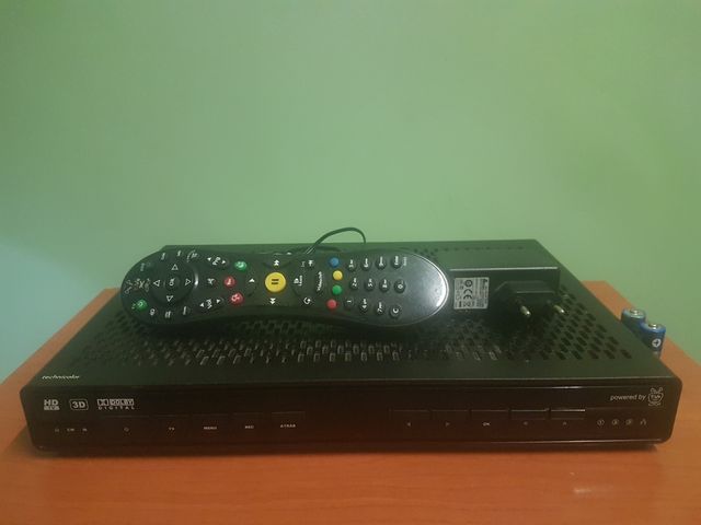 Technicolor 8685 con mando a distancia