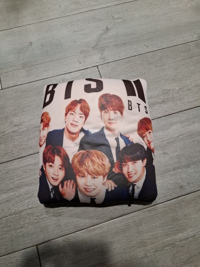 Cojin BTS