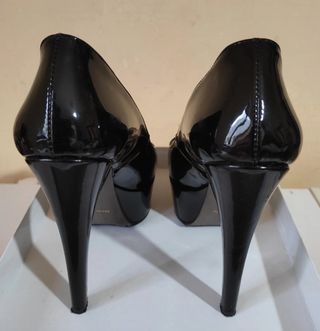 Scarpe da donna in pelle tacco alto "Anno Zero"