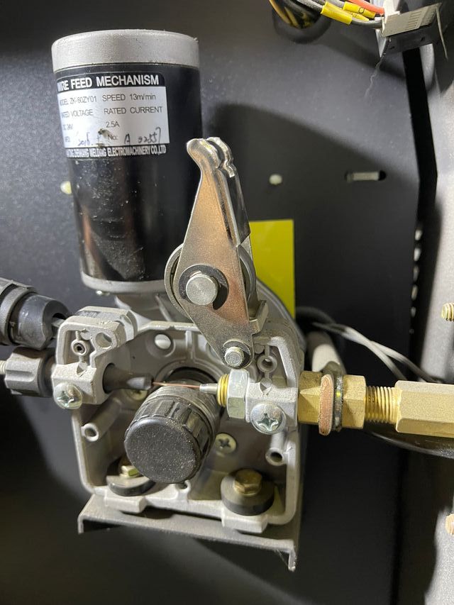 Máquina soldar hilo praxair