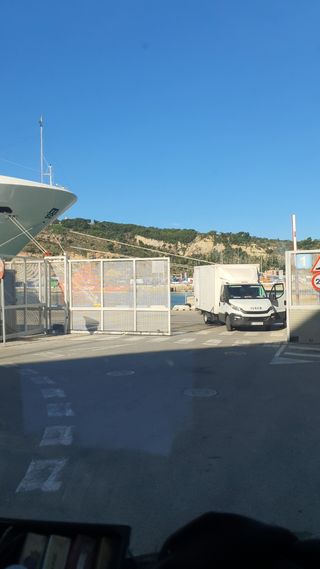 alquiler camion carrozado mudanzas trasportes