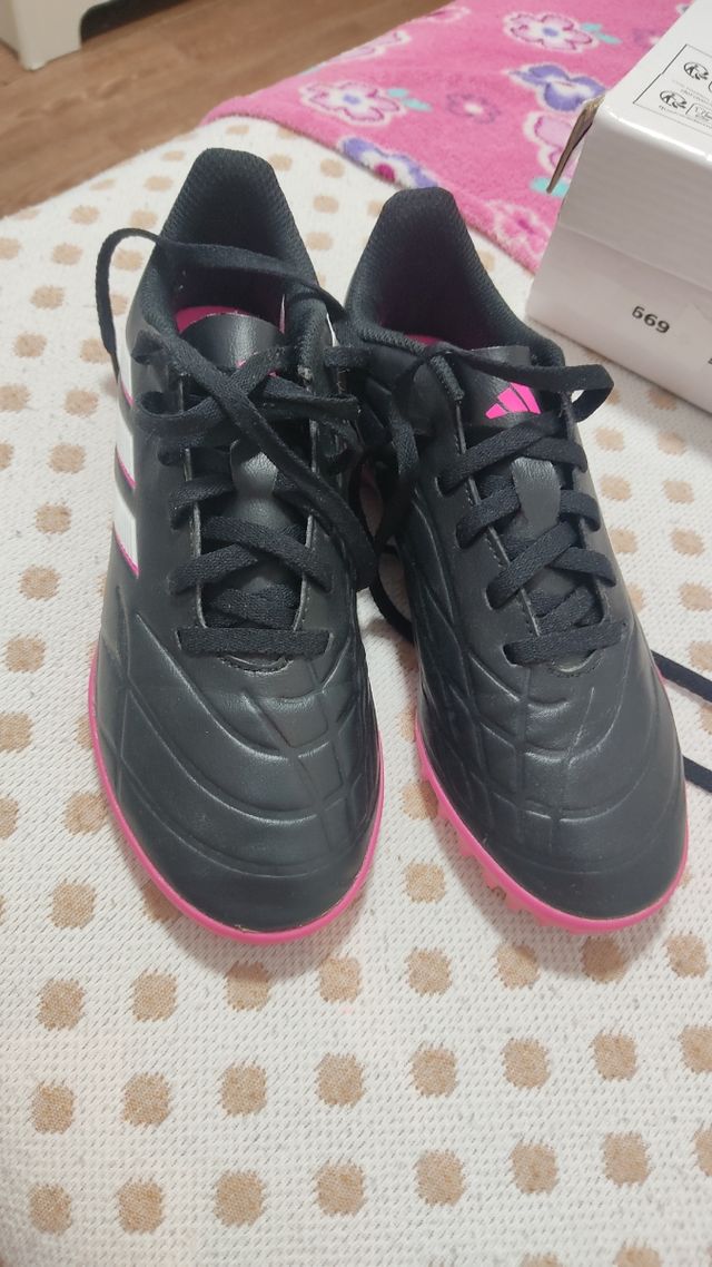Zapatillas Adidas futbol niño