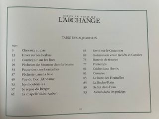 Libro y acuarelas alta calidad
